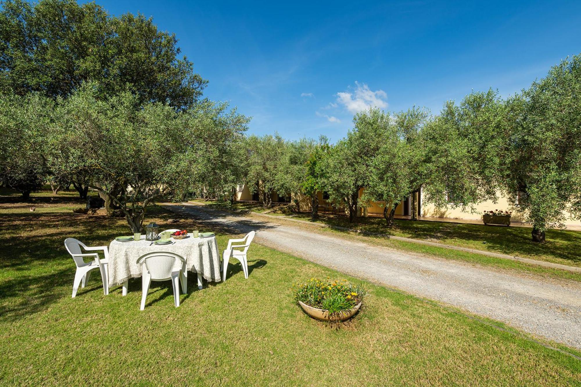 Residenza Parco Degli Ulivi Villa Villamassargia Екстериор снимка